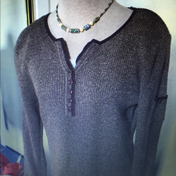 Sweaters - Chocolate brown sweater.